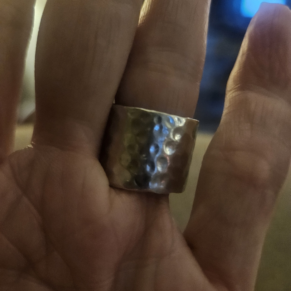 NICKY BUTLER HEAVY CIGAR BAND HAMMERED STERLING W/SINGLE STUNNING CENTER STONE!♡ - Picture 6 of 16